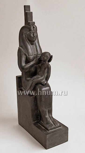 Декоративная скульптура из гипса Исида (Изида) с младенцем Хором (Гором) - Коллекция: Скульптура Древнего Египта