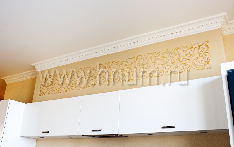 Художественная декоративная роспись стены в столовой в квартире - выполнение на заказ - художественная мастерская БМ ХНУМ